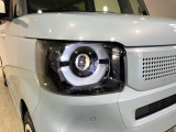 LEDヘッドライトで夜道も安心!