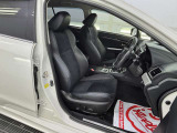 運転者にとっては日々使用することとなる運転席です。運転席が快適だと運転に集中することができますね。