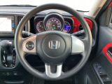 ステアリングスイッチ付でHonda純正ナビゲーションの使い勝手をさらに良く。