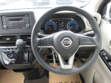 清潔で広々した座席です!是非、現車を見て体感してみてください。