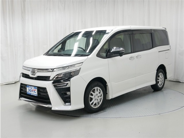 トヨタ ヴォクシー 
