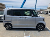 中古車のクレジット、カーリースもお取り扱いさせて頂いております。ご質問等も営業スタッフが対応させて頂きます。お気軽にお問い合わせください。