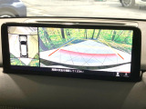 【360&deg;ビューモニター】専用のカメラにより、上から見下ろしたような視点で360度クルマの周囲を確認することができます☆死角部分も確認しやすく、狭い場所での切り返しや駐車もスムーズに行えます。