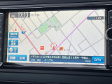 ●純正ナビ:一体感のあるナビは、高級感ある車内を演出してくれます。Bluetooth再生などオーディオ機能も充実しておりますので、運転もより楽しめます♪