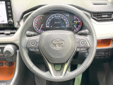 【ステアリングスイッチ】運転中、前方から目線をそらすことなく、オーディオ等の操作が可能な便利機能!安心&快適なドライブを演出してくれます♪