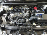 エンジンルーム内も高品質カー洗浄技術「まるまるクリン」実施済みです!