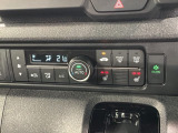 フロント両席にはシートヒーターが付いています!寒い日に便利な装備ですね。