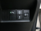 パーキングセンサーシステム搭載車です。車庫入れや狭い場所での運転をサポートします。