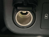 シガーソケットを装備しております。