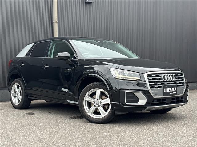 Q2 30 TFSI スポーツ 修復歴無し