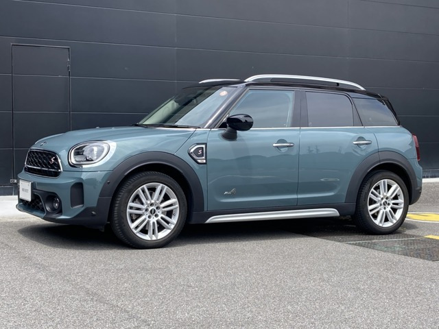 BMW MINI ミニクロスオーバー 