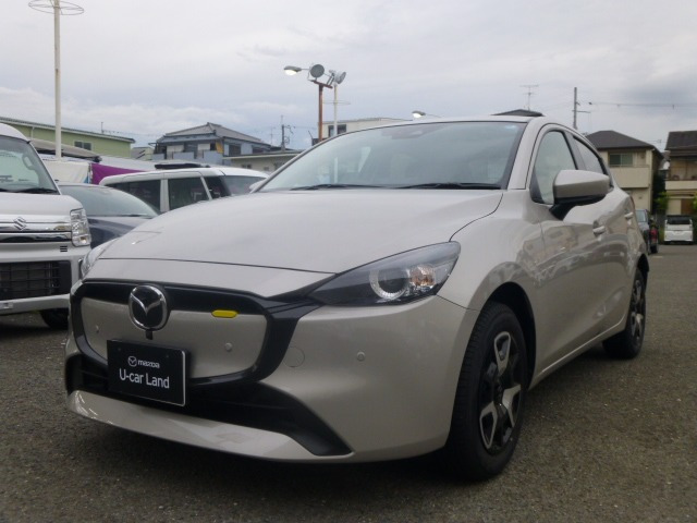 マツダ MAZDA2 