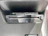 今や必需装備となりつつある、【ETC】搭載車!当店でセットアップが可能ですので、ご納車当日からご使用が可能です!高速道路料金のお支払いが楽々です!