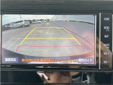 バックガイドモニターで、後方を確認しながら安心して駐車することができます。運転初心者も熟練者も必須の機能ですよ!