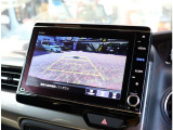 『1台』のお車に対して、3名体制で日々議論を重ね仕入れを行っております。