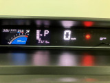 走行中も一目で分かるデジタルメーターでスピードのチェックもしやすいので、安全運転のお手伝いに!!!
