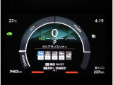 レーンディパーチャーアラートとは車線または走路からの逸脱の可能性を警告すると共に、車線または走路からの逸脱を避けるためのハンドル操作の一部を支援する機能です。詳細は販売店スタッフまでおたずねください。