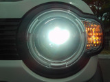 とても明るいLEDヘッドランプを装着しています☆