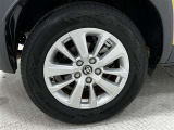 タイヤサイズは205/65R16!残り溝は5ミリ程度です!純正アルミホイール!