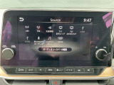 9インチ純正ナビゲーション付き、行きたい所に案内してくれます。Bluetoothで携帯連動での音楽再生も可能です☆