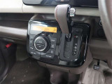運転席廻りです。