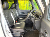 運転席シート廻りは使用感も少なく、良好な状態となっています。丁寧に使われていたことがよくわかりますね。