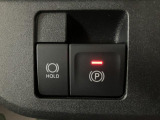 オートブレーキホールド機能付電動パーキングブレーキを採用!運転がさらにラクラクですよ♪