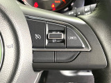 【クルーズコントロール】高速道路もラクラク走行。アクセルを離しても一定速度で走行ができ、長距離運転時の負担を軽減!加速・減速も簡単なスイッチ操作で調整できます。