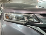 LEDヘッドライトは、点灯の瞬間から最大光量を発揮し、突然暗くなるトンネルなどでの安定感を高めます。