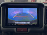 バックカメラが装備されております。駐車時など見えづらい後方視界を確保してくれます。