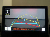 バックモニターで、後方を確認しながら安心して駐車することができます。運転初心者も熟練者も必須の機能ですよ!
