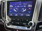 【オートエアコン】お好みの温度に設定して頂くと、車内の温度を自動調整♪快適にクルマの中を過ごして頂けます。