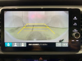 リアカメラ付で、後方をナビ画面で確認。車庫入れも安心です。もちろん、バックギアと連動しています。