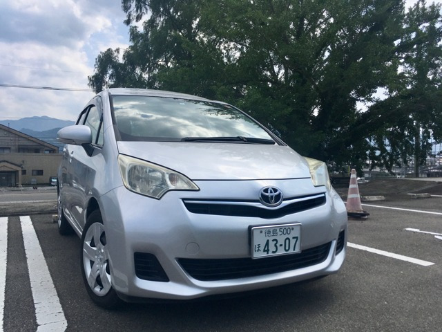 トヨタ ラクティス 