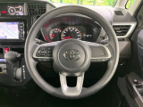 【ステアリングスイッチ】運転中、前方から目線をそらすことなく、オーディオ等の操作が可能な便利機能!安心&快適なドライブを演出してくれます♪