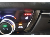 シートヒーター装備付き車!!座席に埋め込まれた電熱線によりシートを暖めることが出来る装備で、温められたシートは、寒い冬には最適です!!