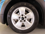 15インチ アルミホイール ヘリ・スポーク・シルバー 175/65R15
