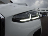 弊社はBMW正規販売店として歴史がございますので、BMW旧モデルから新型車まで商品知識と整備知識を備えております。ご納車後のご不明な点等も、お気軽に弊社担当者まで直接お問い合わせ下さい。