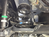 お車を安心してお乗りいただく為には、足回りの定期点検が欠かせません。サービスサポート(有償保証)では無料点検もご提供しており、安心のカーライフをお過ごしいただけるサポート体制が整っています。