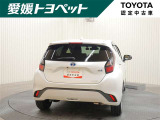 「中古車ハイブリッド保証」付き。ハイブリッド機構を無償で保証します。保証期間は、初度登録年月から10年目まで、またはロングラン保証が終わってから3年間。ただし累計走行距離が20万km以内です。