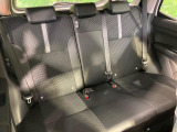 高品質なオリジナルフロアマットもオプションにてご用意しております。お好きなデザインやカラーをお車に合わせて選んでいただくことができます♪