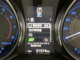 車線からのはみ出しをお知らせするレーンディパーチャーアラートを搭載しています。