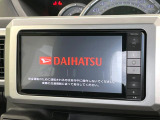 【純正ナビ】人気の純正ナビを装備。オーディオ機能も充実しており、Bluetooth接続すればお持ちのスマホやMP3プレイヤーの音楽を再生可能!毎日の運転がさらに楽しくなります!!
