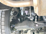 お車を安心してお乗りいただく為には、足回りの定期点検が欠かせません。サービスサポート(有償保証)では無料点検もご提供しており、安心のカーライフをお過ごしいただけるサポート体制が整っています。