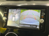 【アラウンドビューモニター】専用のカメラにより、上から見下ろしたような視点で360度クルマの周囲を確認することができます☆死角部分も確認しやすく、狭い場所での切り返しや駐車もスムーズに行えます。