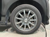 ご納車までの期間ですが、県内のお客様は1,2週間、県外のお客様は2,3週間ほどでご納車が可能となります。但し、お支払いや書類の状況によっては多少の前後もありますので、その際には何卒ご了承下さい。