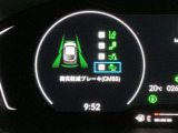 ホンダが推し進める総合先進安全装備のセンシング搭載! 衝突や斜線はみだしなどの危険が予測される時、センサーが警告。ヒューマンエラーを高度先進技術が補完してくれます。