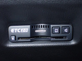 デザインスッキリのビルトイン『ETC』!高速道路の特典はもちろん、キャッシュレスなので料金所では徐行するだけで通過可能です!