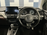 運転しやすいインパネ周りです!見やすいレイアウトで快適なドライブをサポートします!