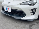 【TRDエアロ】人気のTRDエアロを装備!クルマの外観がよりスタイリッシュになり、街中で存在感あふれる1台に♪将来買い替える時にもリセールに影響しやすく、価値ある人気の装備です!